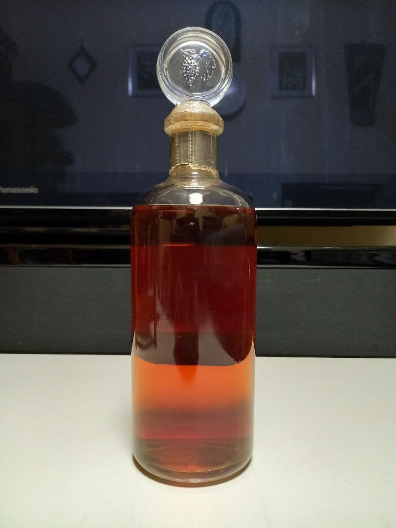 ニッカ　Nikka 樽出し　ブランデー　500ml. 55.7%　原酒 未開封品