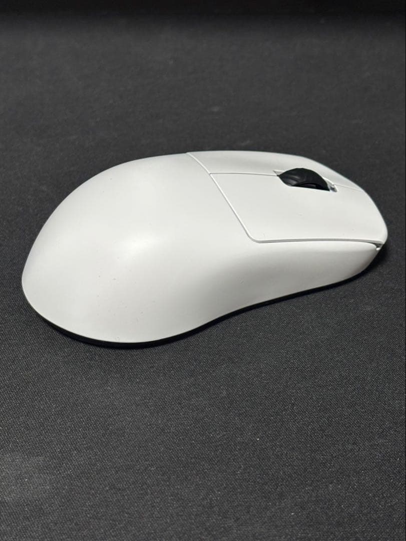 Scyrox V8 Super Light ワイヤレスゲーミングマウス