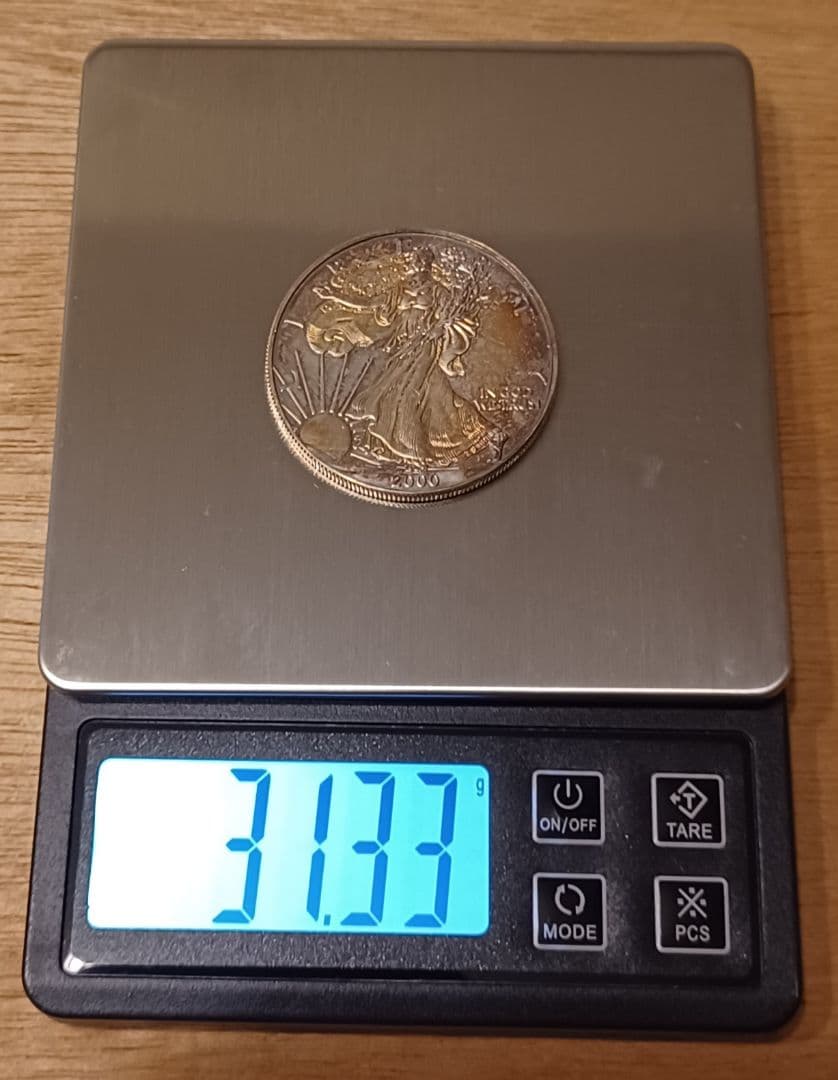 独特の輝き 2000年 アメリカ イーグル銀貨 純銀(.999)