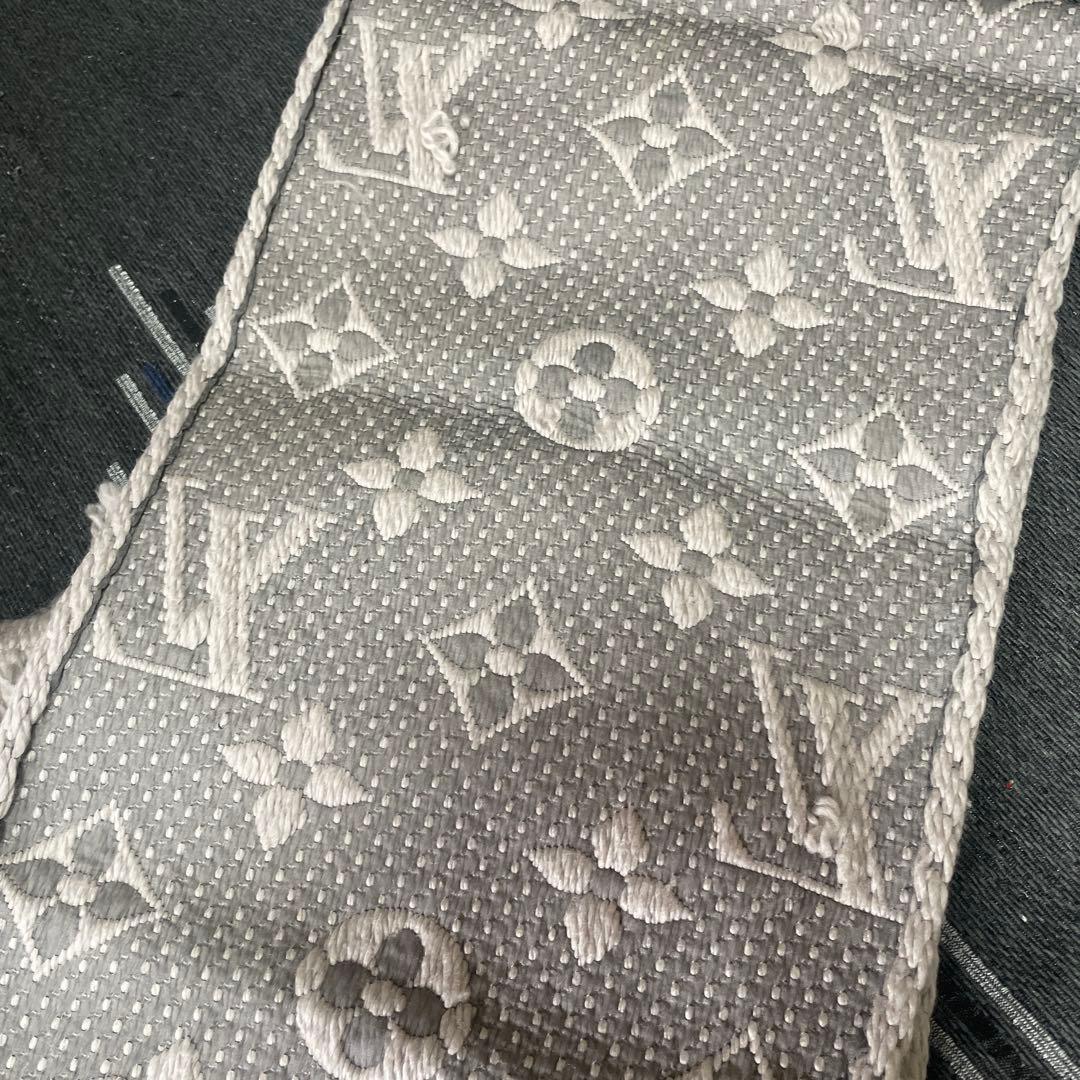 ルイヴィトン マフラー エシャルプ ロゴマフラー