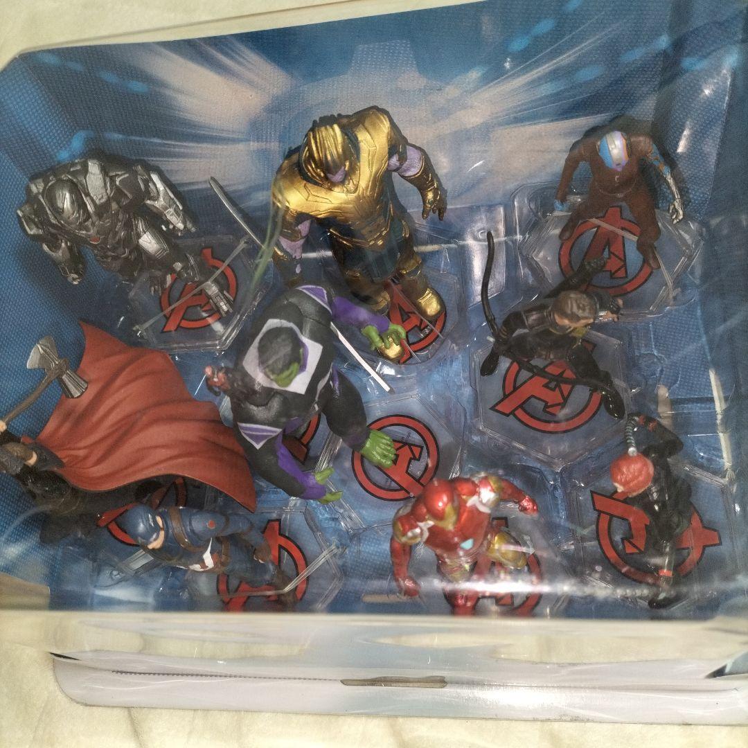 MARVEL アベンジャーズ　９体