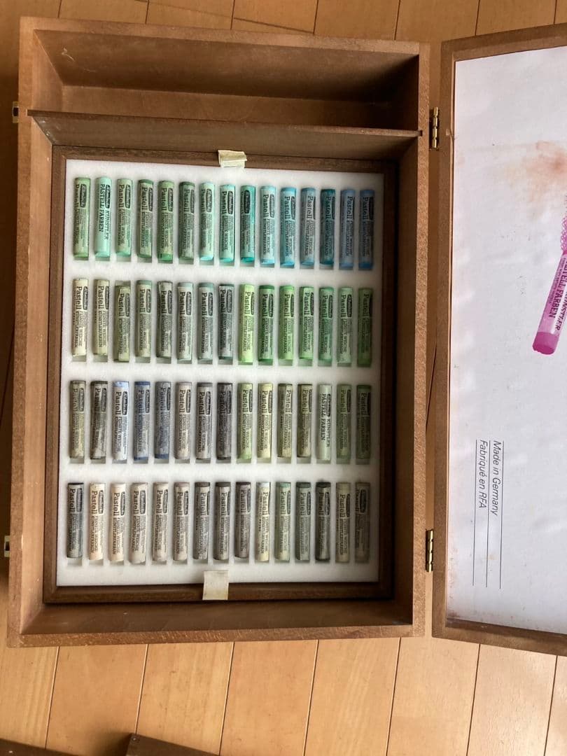 【未使用】Schmincke（シュミンケ）社製 高品質なソフトパステルセット