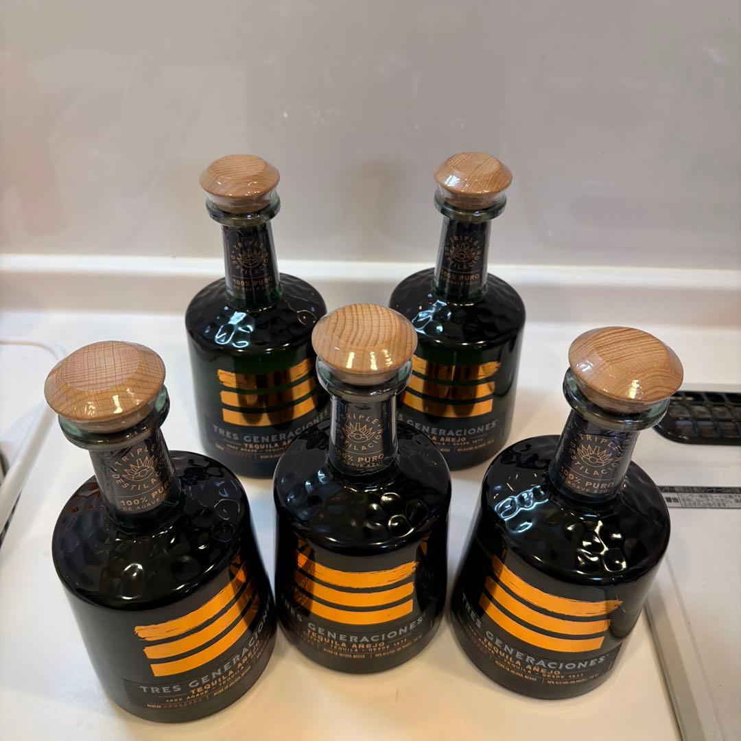 トレスジェネレーション アネホ テキーラ 750ml 5本 新品 未開栓 箱無し