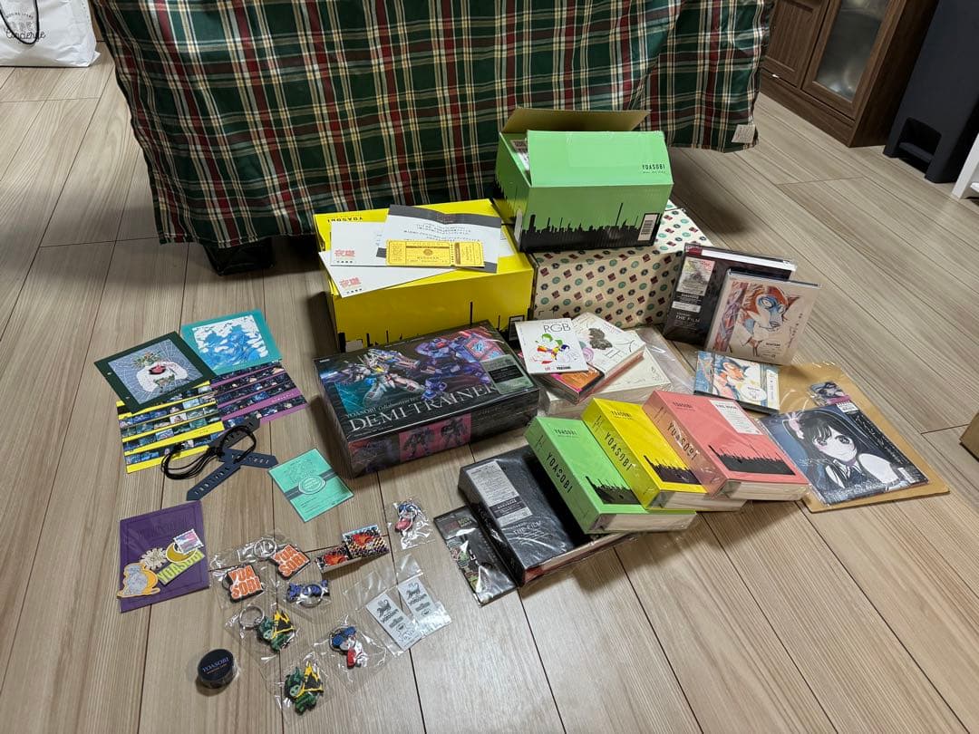 YOASOBIグッズ
