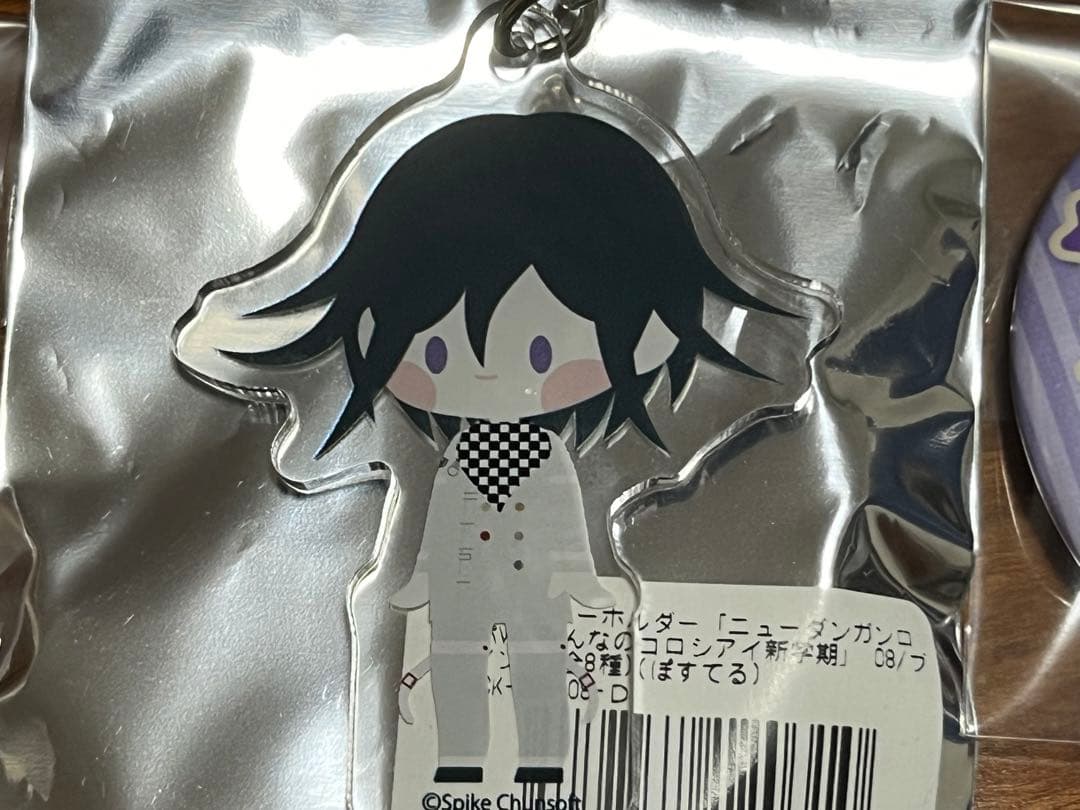 ダンガンロンパ  王馬　ぬいコレ　遺影アクリルバッジ　パセラ　グラフアート