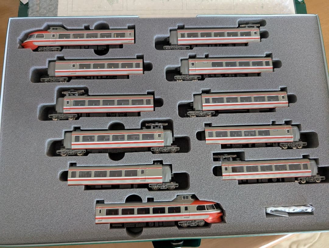 KATO 小田急ロマンスカー NSE (3100形)