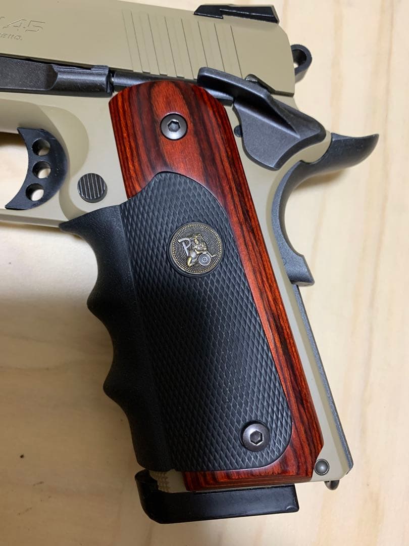 美品　パックマイヤー木製 ラバーグリップ M1911A1 コルト ガバメント