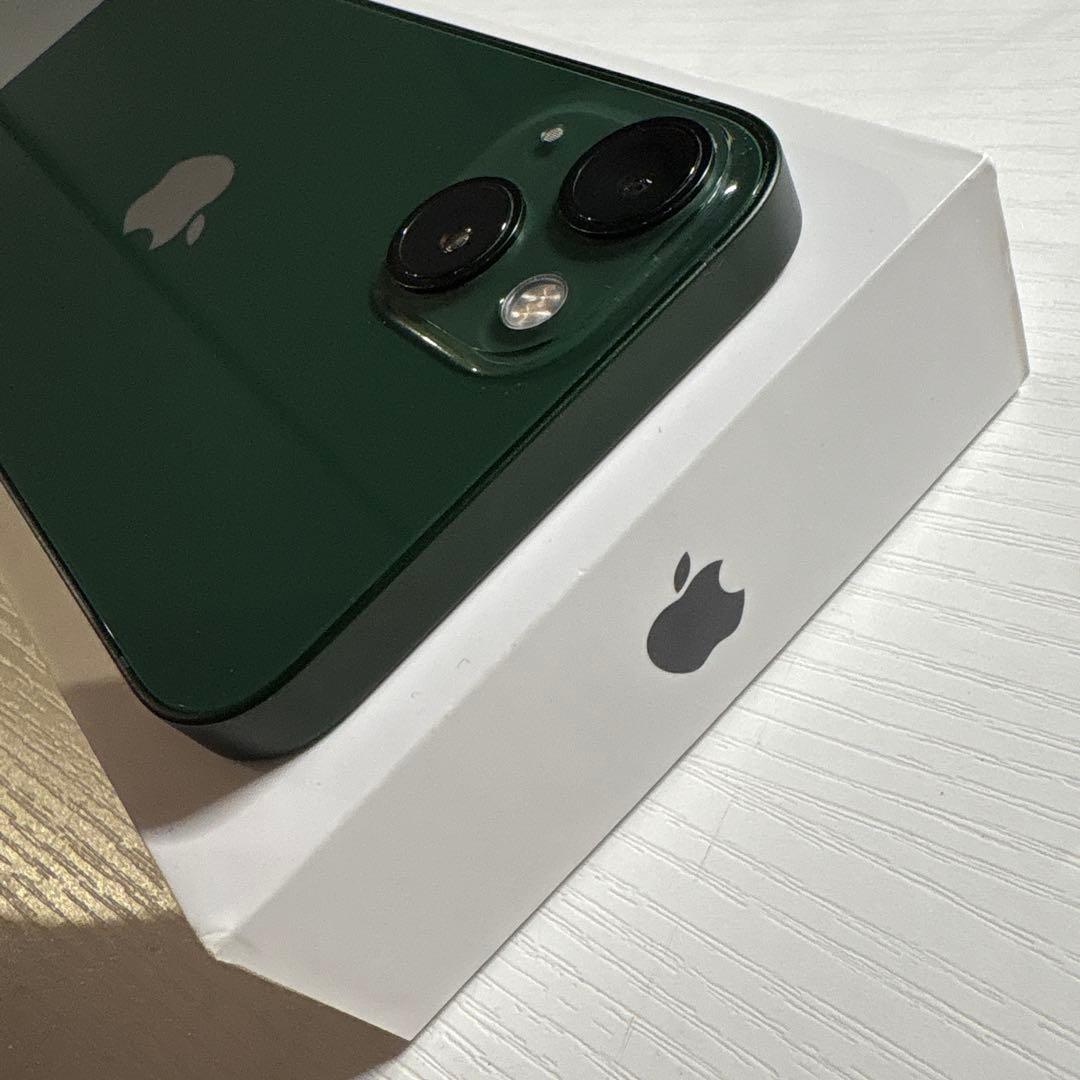 iPhone 13 256GB グリーン SIMフリー 極美品