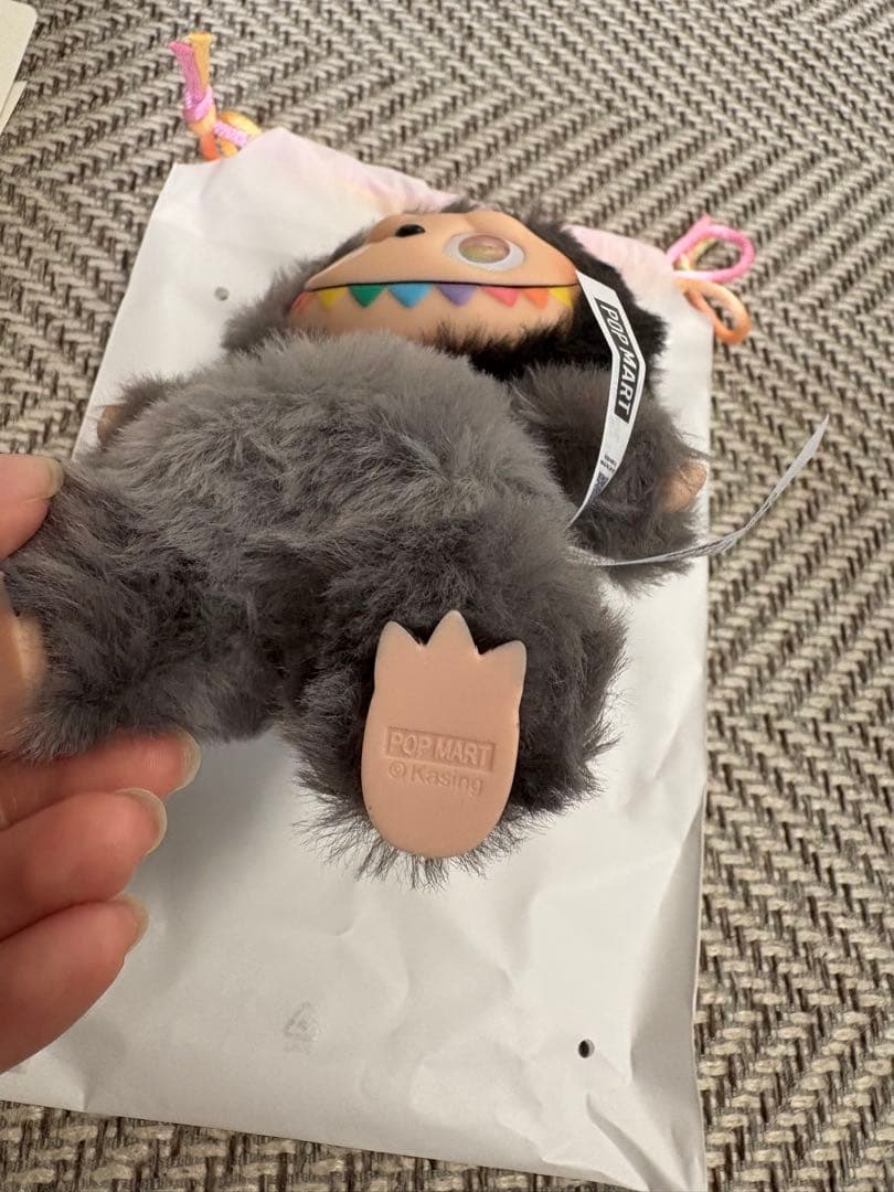 【正規品】Labubu Big into energy ラブブ シークレット