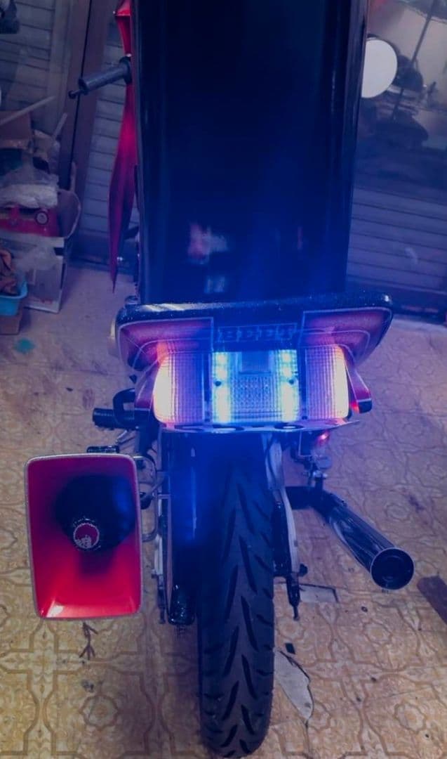 CBX流星テール