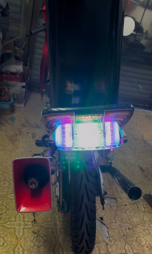 CBX流星テール