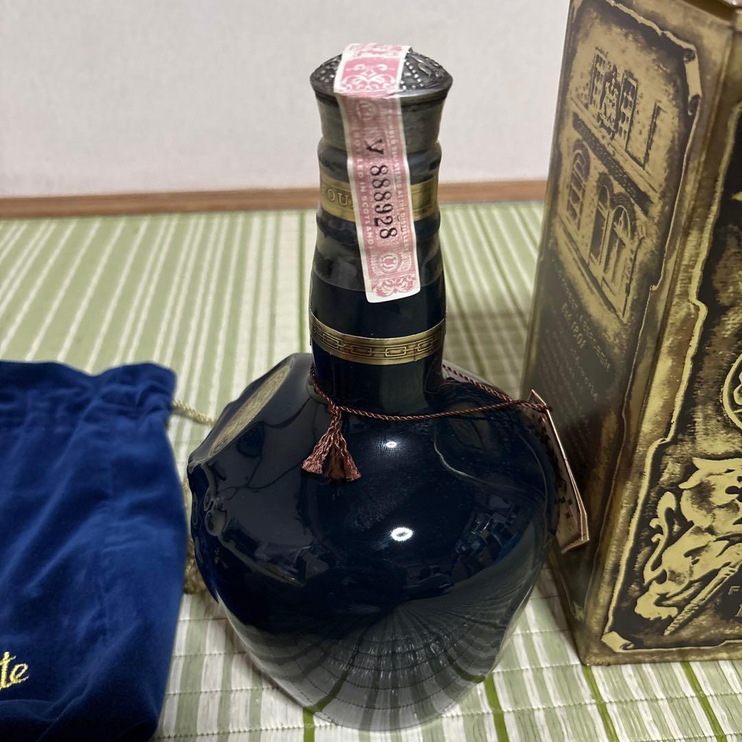 シーバス　ロイヤルサルート21年　陶器ボトル　700ml