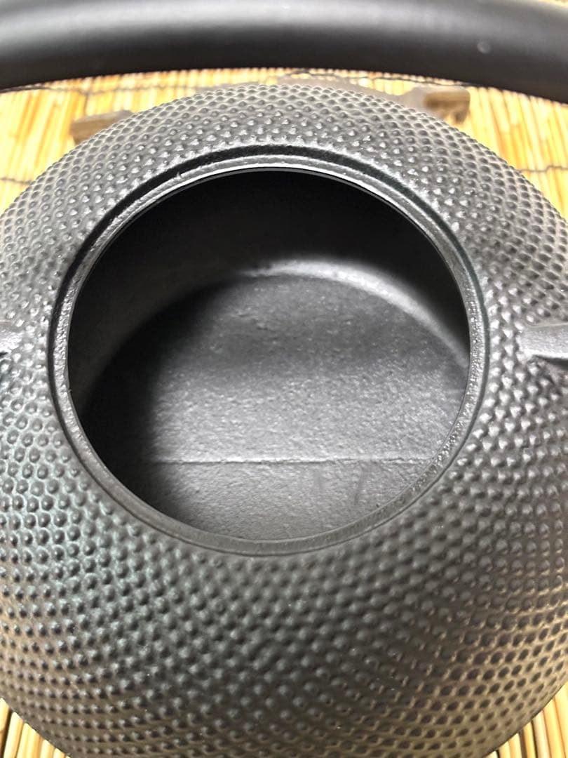 新品、供箱、栞付　南部盛栄堂(OIGEN)造　平型アラレ１.５Ｌ　ＩＨ対応品