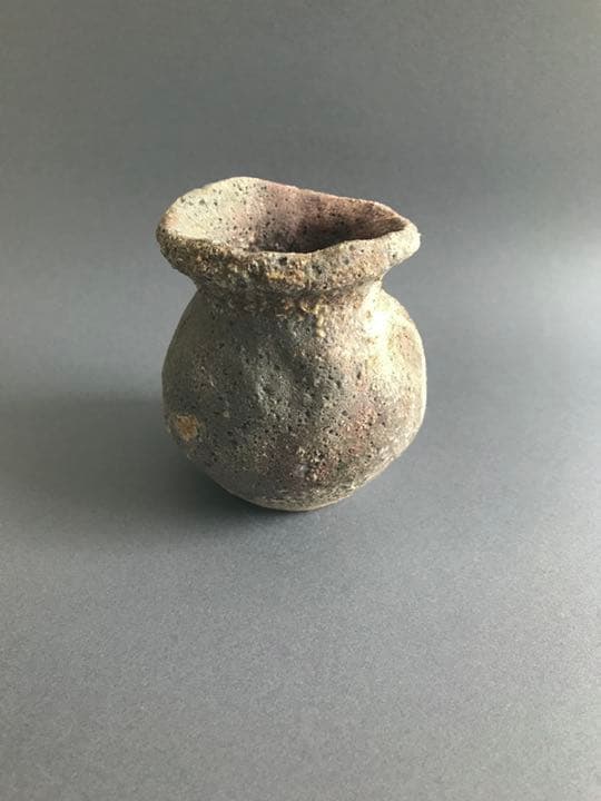 田宮亜紀　花器　灰被壺