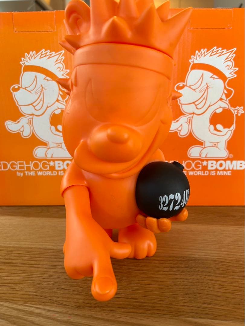 TWIM【 HEDGE HOG BOMBER オールオレンジ 】 非売品