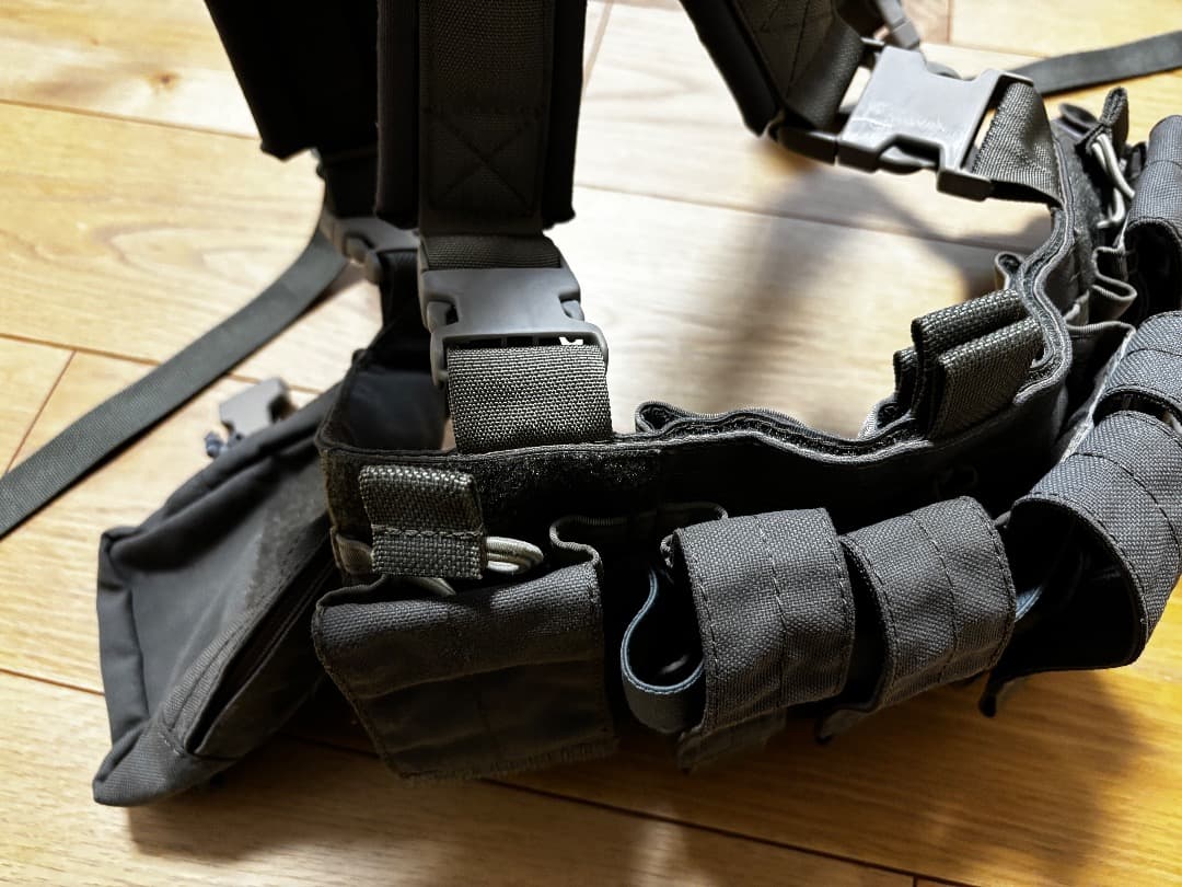 VOLK TACTICAL GEAR　チェストリグ　RG