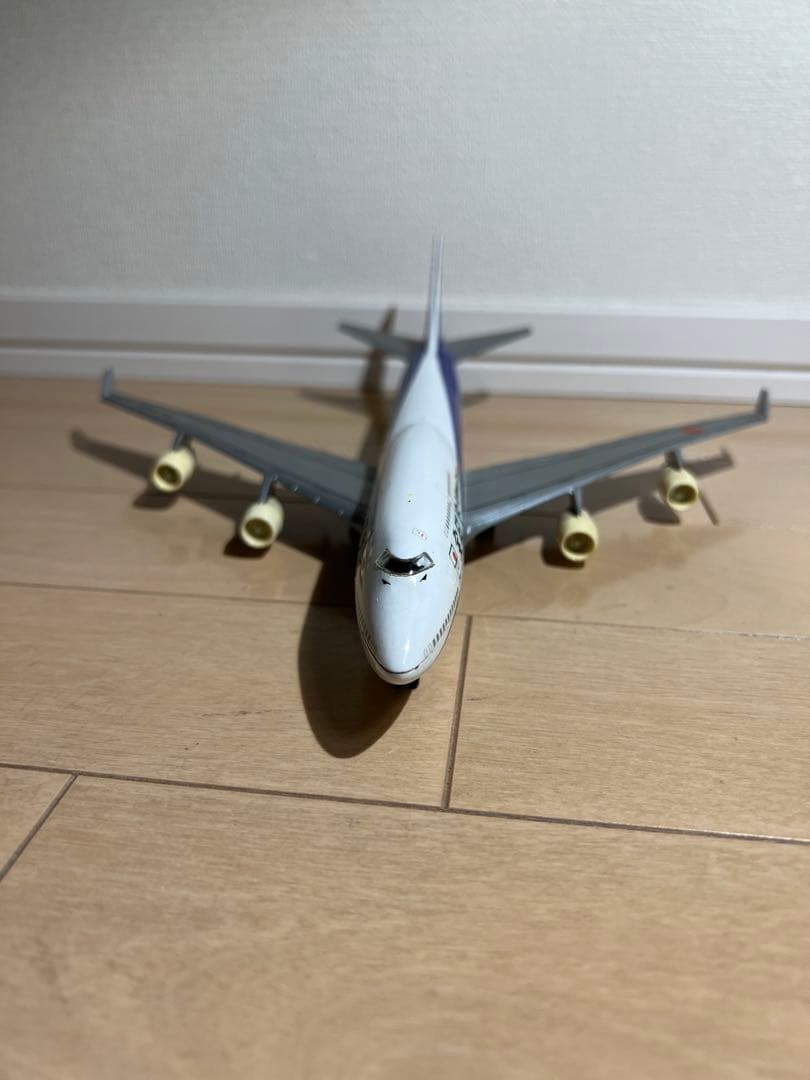 ANA　全日空　Boeing 747　JA8095　全長18cm　質量660g