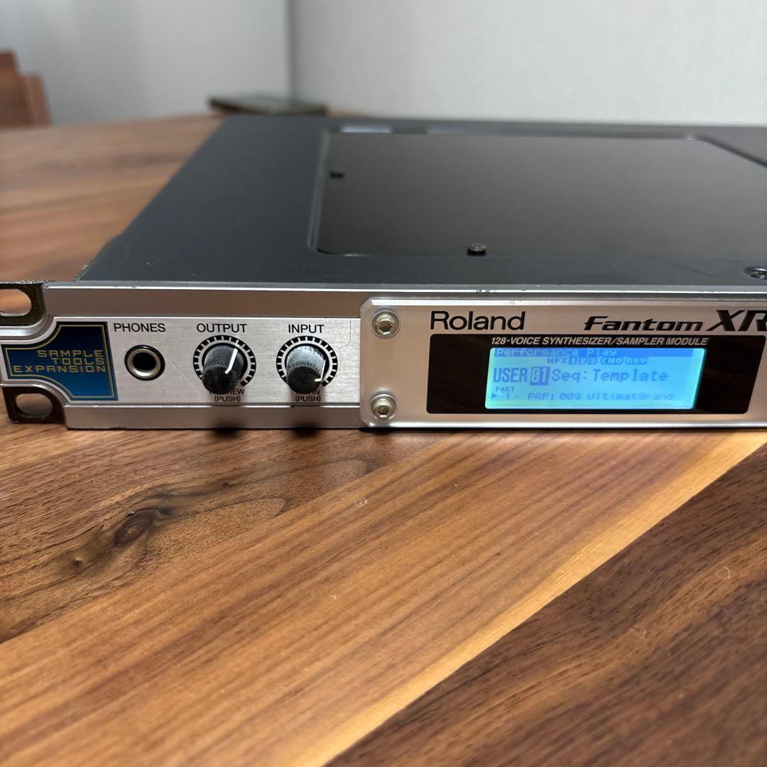 ア*ン様 Roland Fantom XR 音源モジュール　シンセサイザー