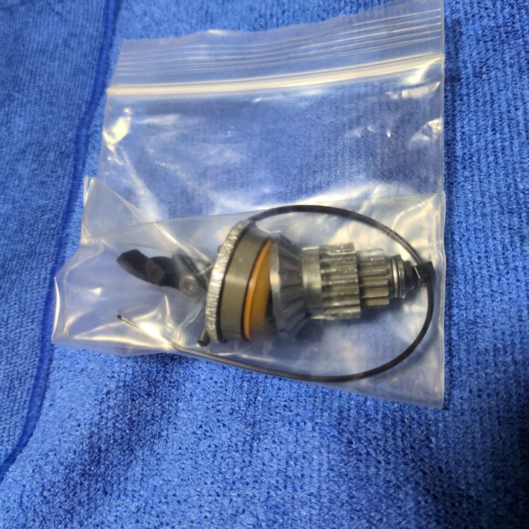 無限精機　MTX-6　スペアパーツ、ボディ、タイヤ付き
