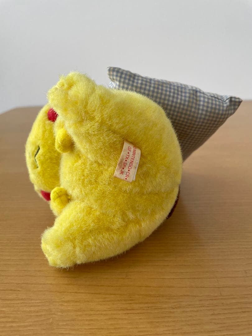 TOMY ポケットモンスター ピカチュウ ぬいぐるみ おやすみ　1998　枕