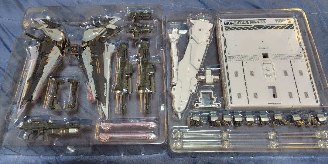 L BUILD ストライクノワールガンタム