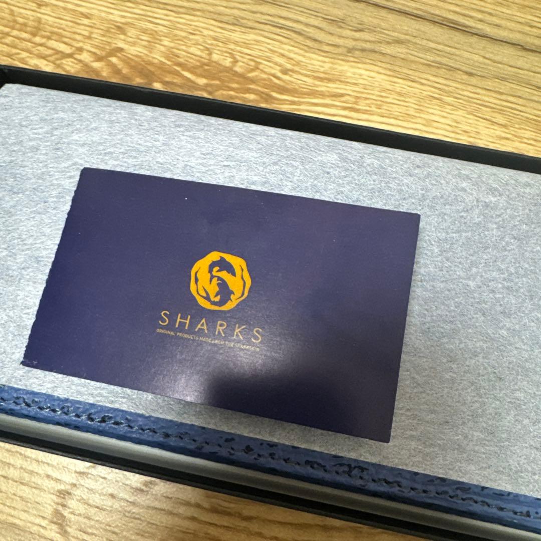 長財布　鮫革