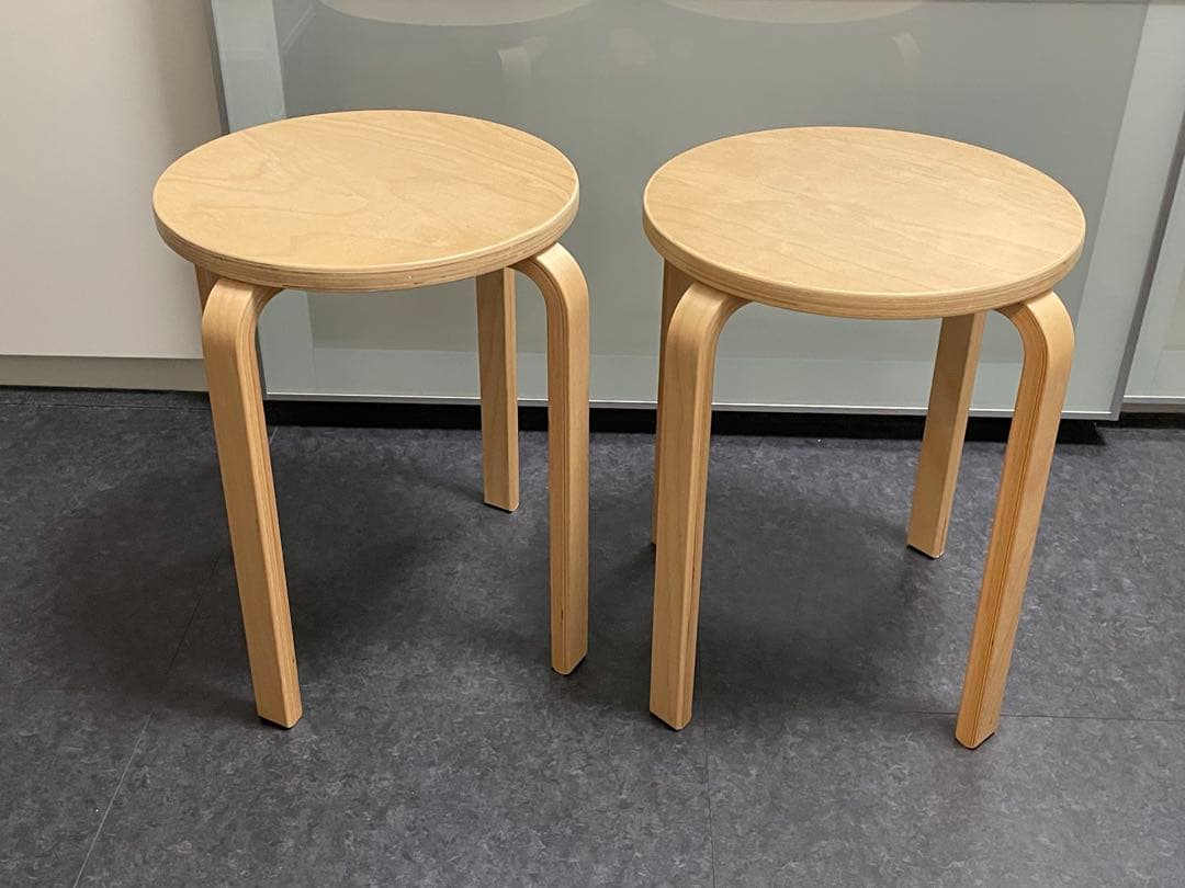 IKEA Frosta 2脚セット