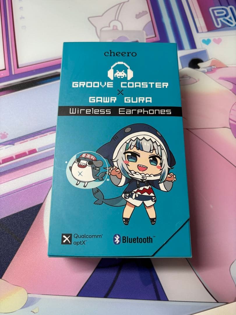 がうるぐら　イヤホン、ほっぺマウスパッド、ラバーマット