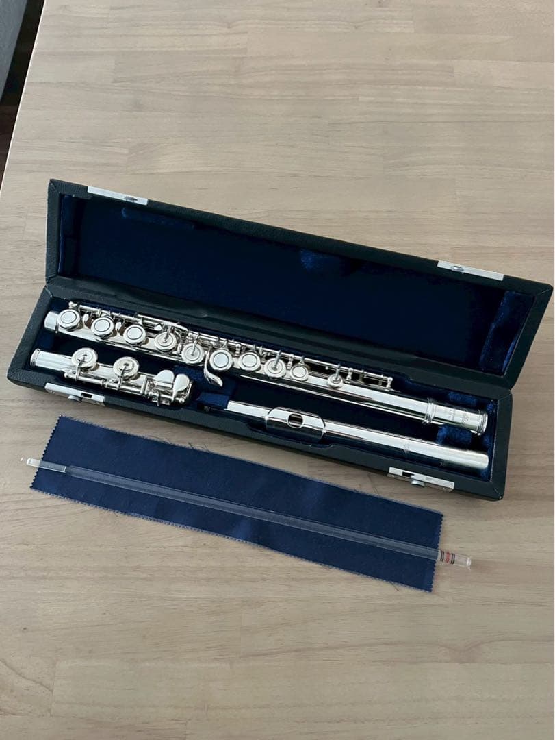 Altus fluteアルタス フルートTSモデル(総銀製)
