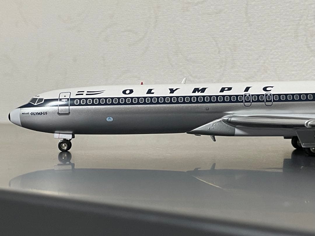 OLYMPIC 航空旅客機B727-200