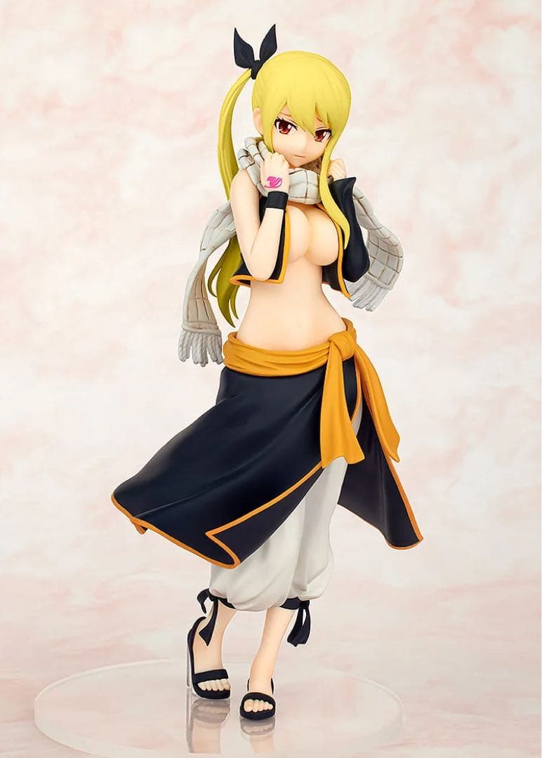 新品未開封　POP UP PARADE ルーシィ・ハートフィリア フィギュア