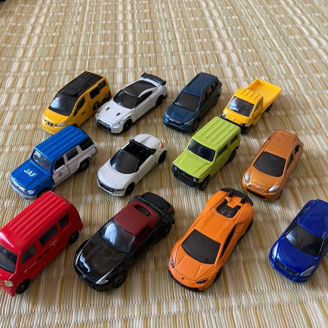 DXトミカタワー　アクション高速道路　トミカタウンどうろセット　トミカ本体多数！
