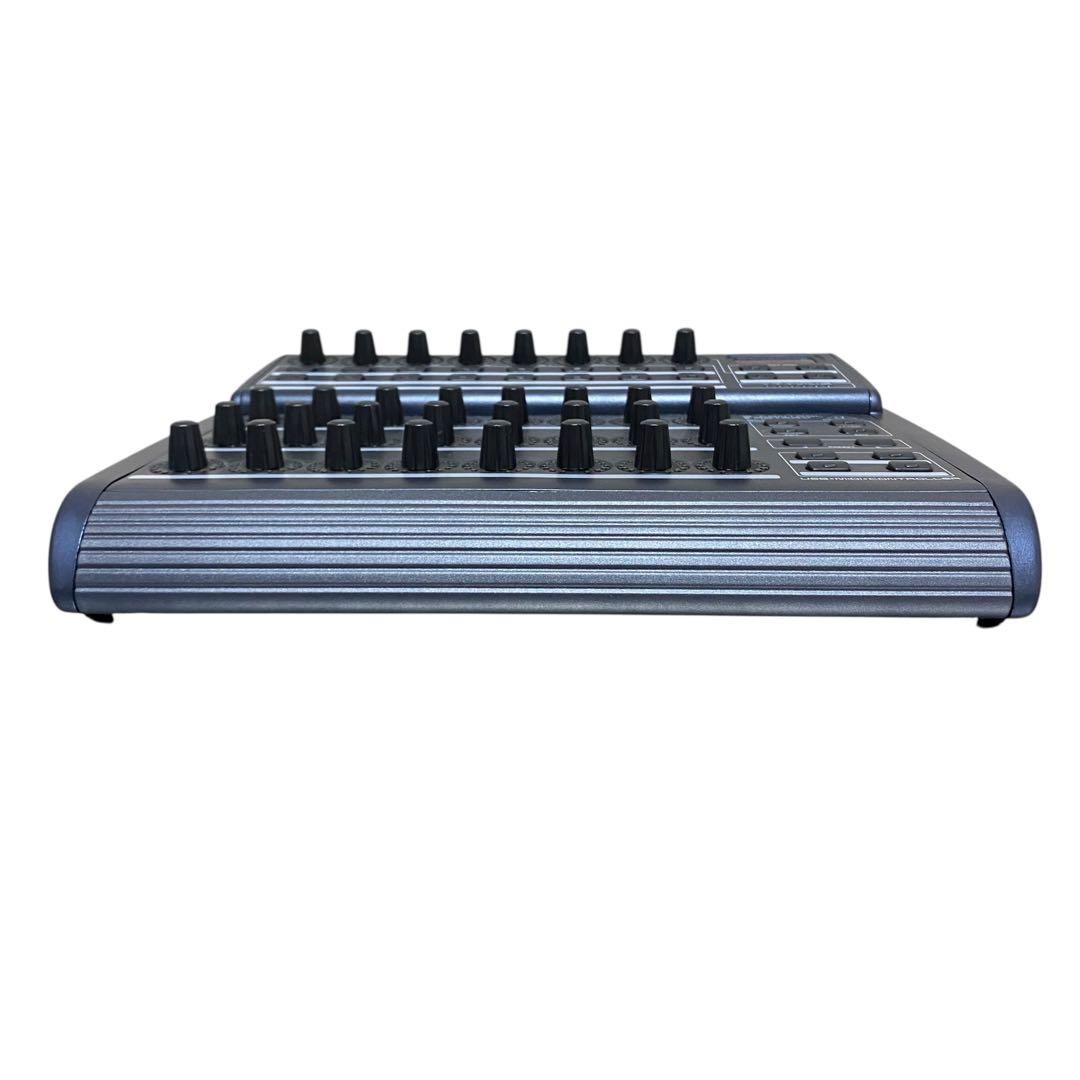 【良品】ベリンガー　BCR2000 MIDIコントローラ　フィジカルコントローラ