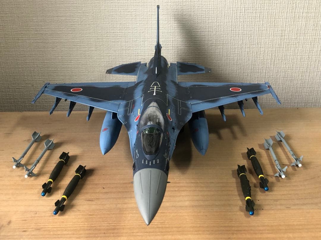 moon。航空自衛隊　F-2A プラモデル
