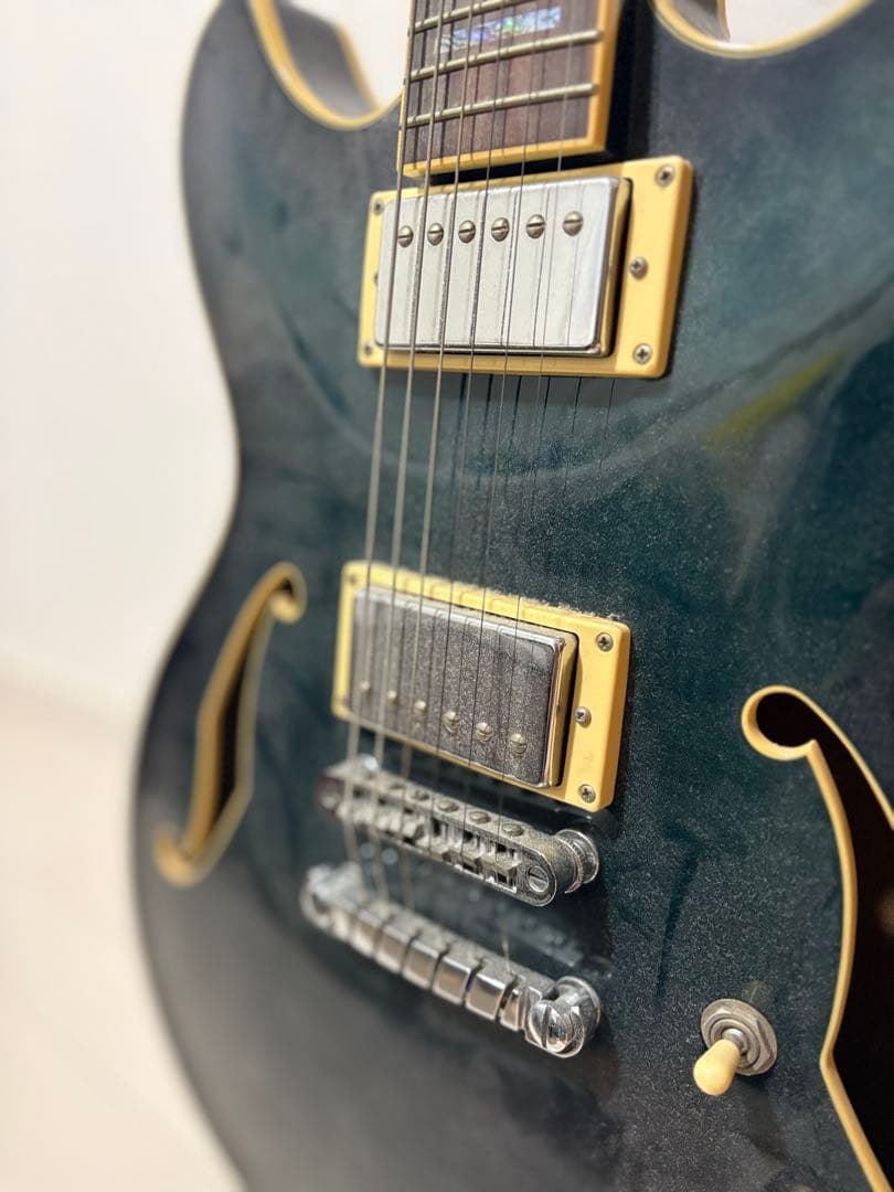 Ibanez エレキギター ブラック　ブルー　ギター