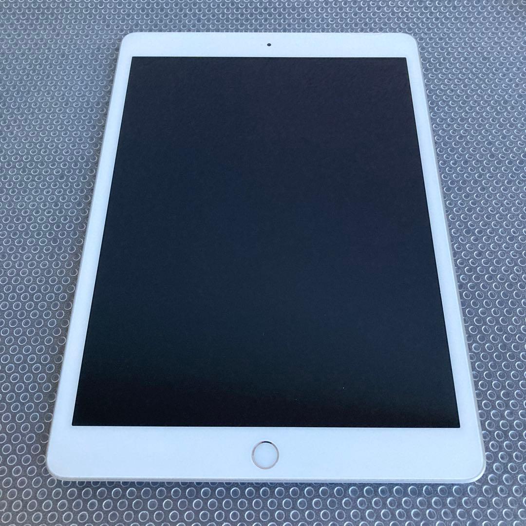 3541【早い者勝ち】電池最良好☆iPad8 第8世代 32GB SIMフリー☆