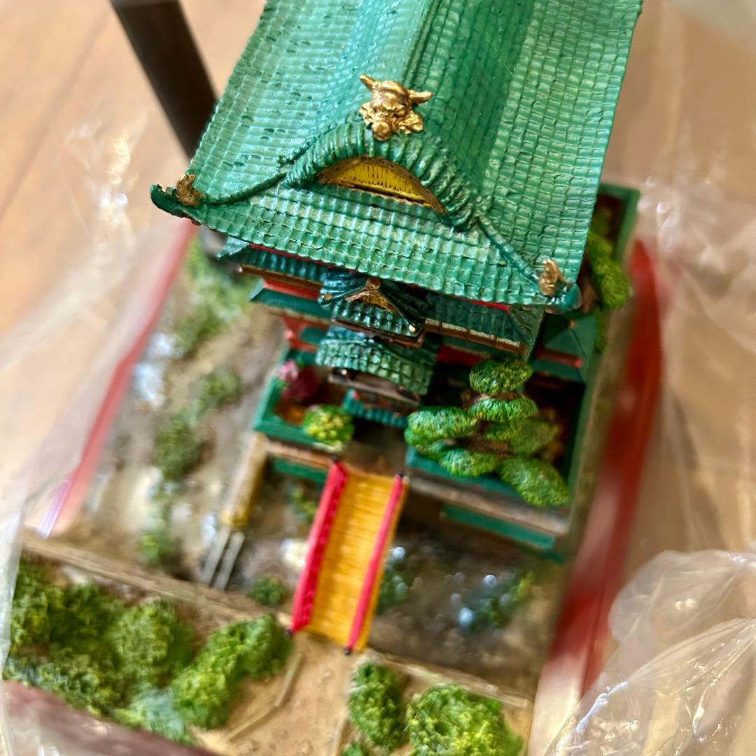 新品 千と千尋の神隠し 油屋 ジオラマ フィギュア