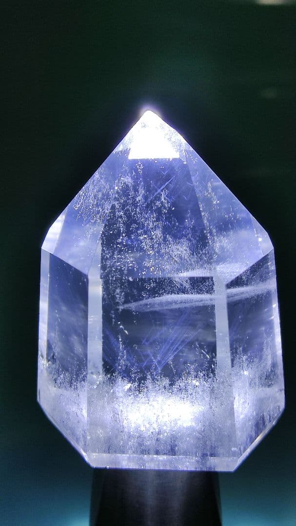 パワーストーン　天然石　エンジェルラダー入り水晶　ポイント　124g　No118