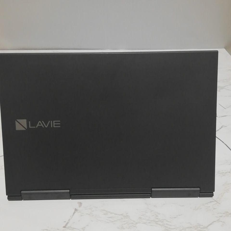 バッテリー絶好調！タッチスクリーン対応　NEC 8GB SSD256GB