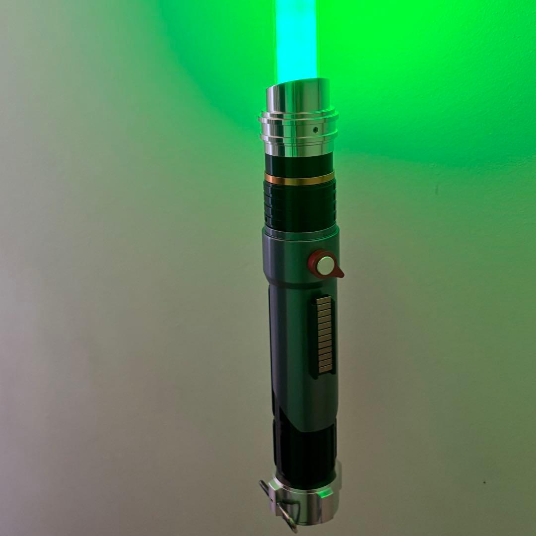 STAR WARS ギャラクシーズエッジ　エズラ ブレードセット