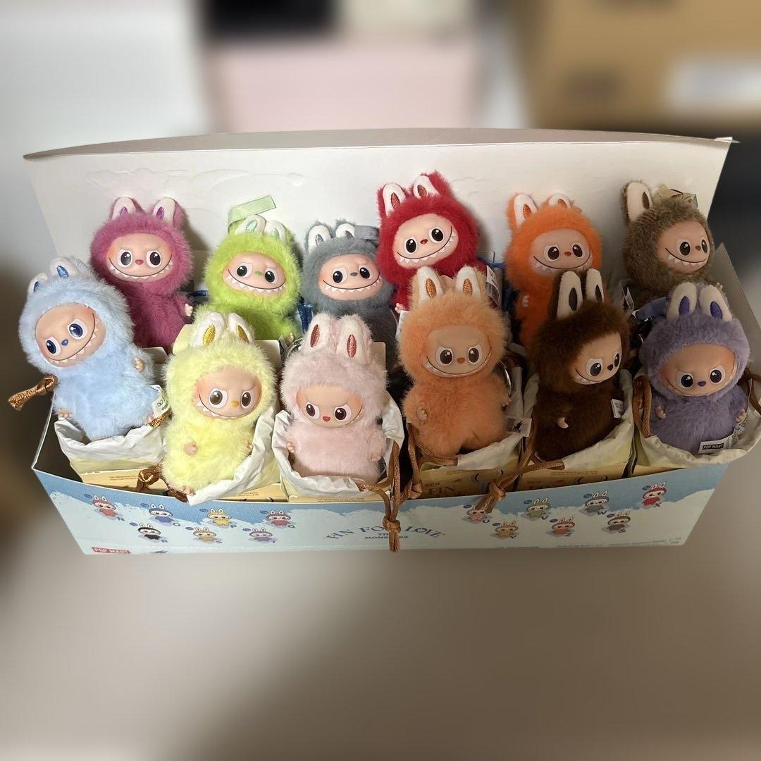 イニシャルラブブ　全品1900円セール！