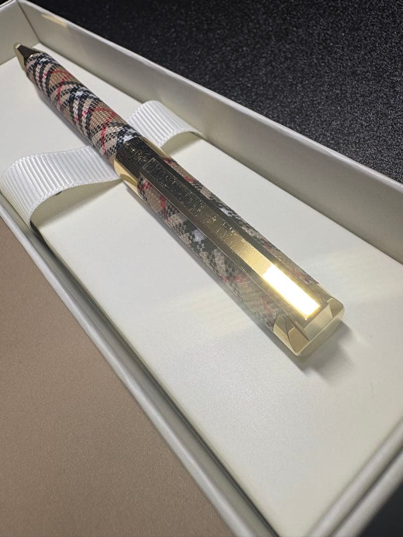 【激レア美品】BURBERRY ボールペン ノバチェック布張り