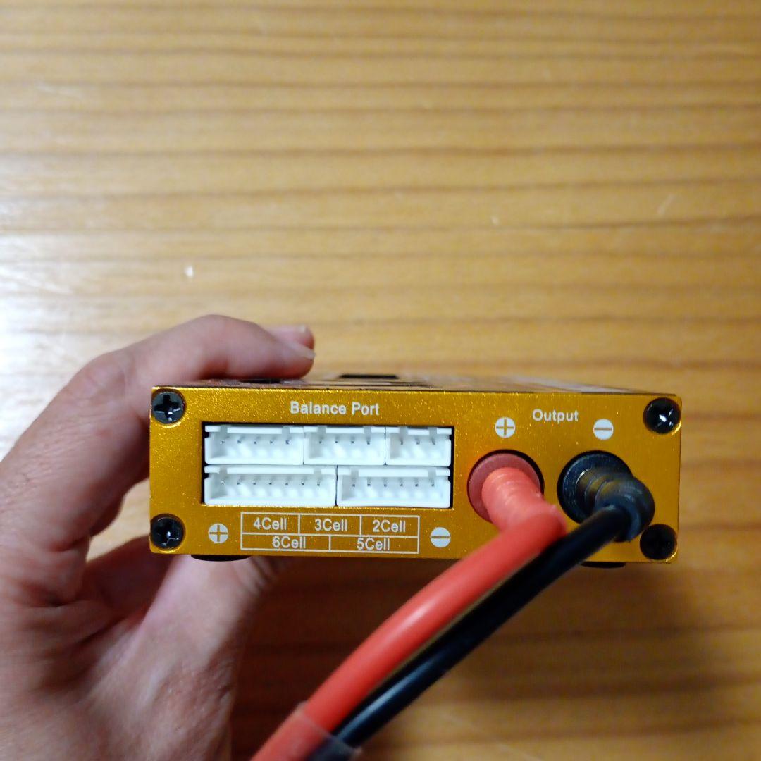 ミニ四駆 慣らし THUNDER 10A 250W 充電器 放電器