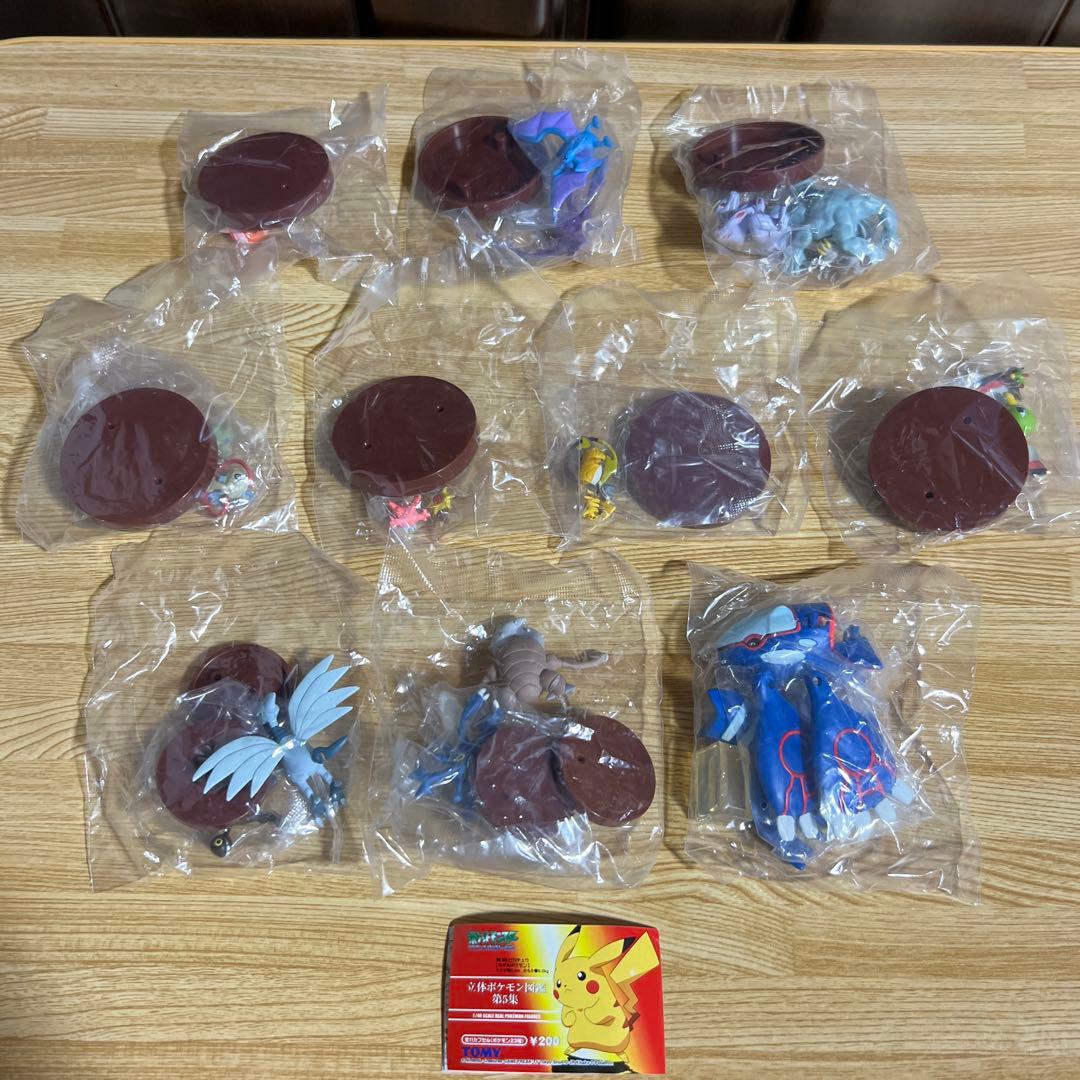 【未開封】立体ポケモン図鑑　第5集　全11種中の内10種　ポケモンフィギュア