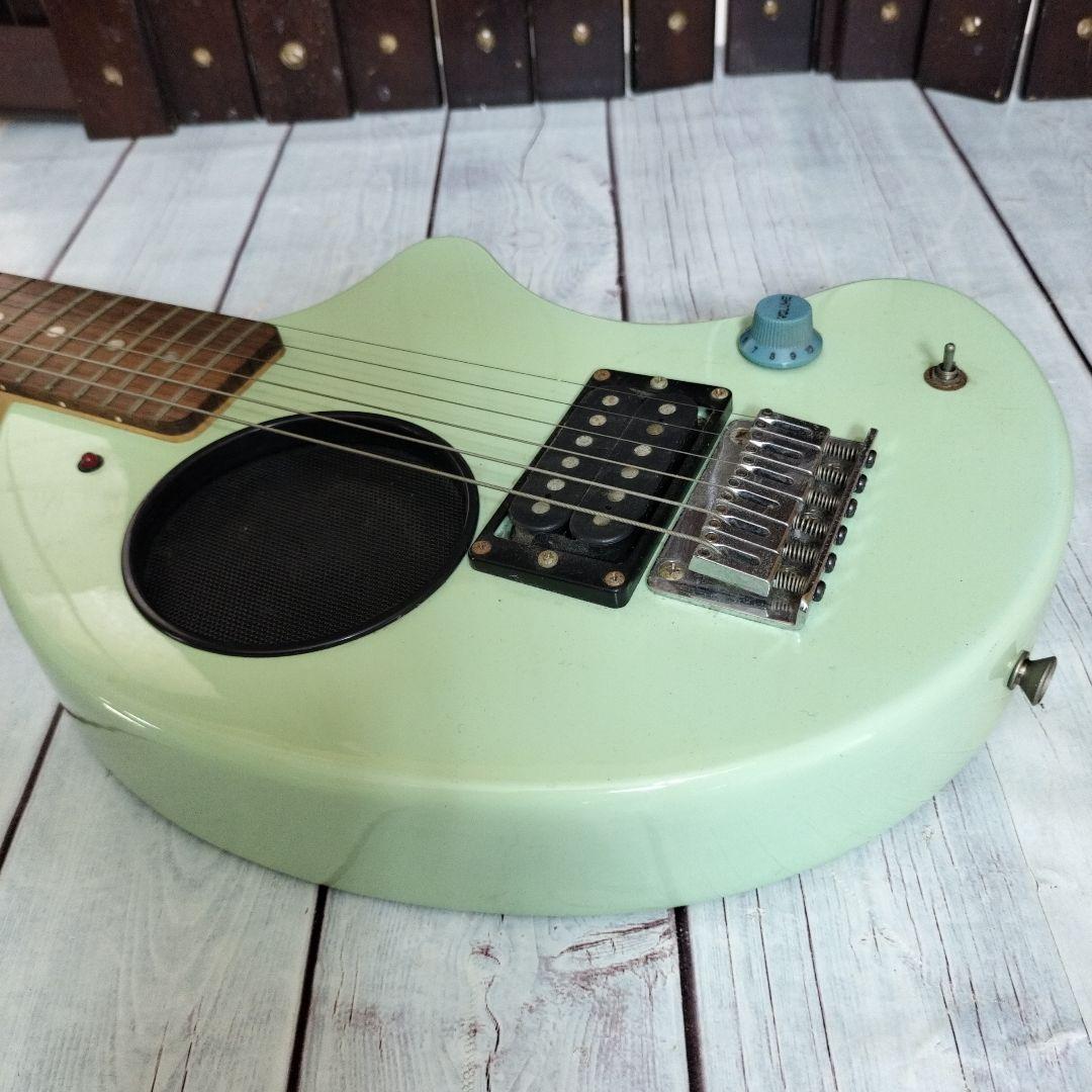 Fernandes エレキギター 薄緑