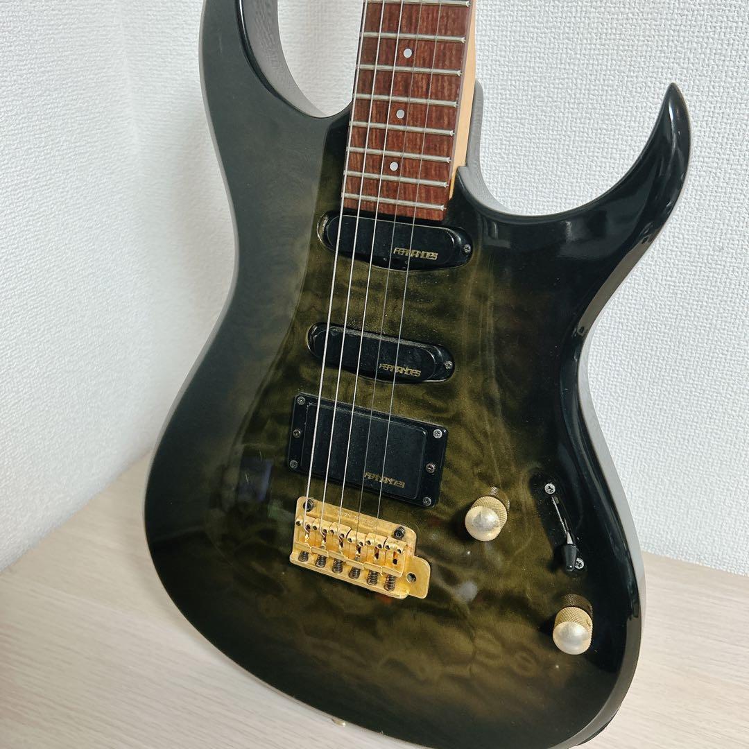 フェルナンデス　エレキギター