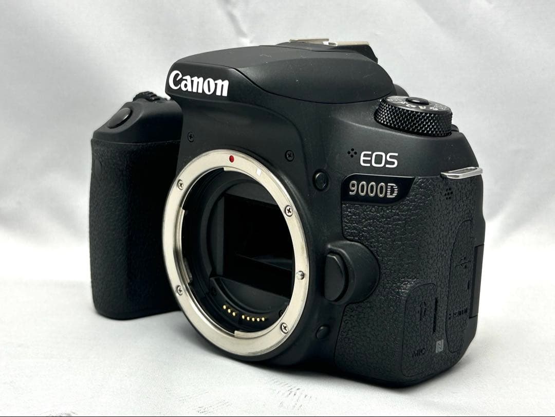 入門機に♪Canon EOS 9000D レンズキット♪Wifi標準搭載♪