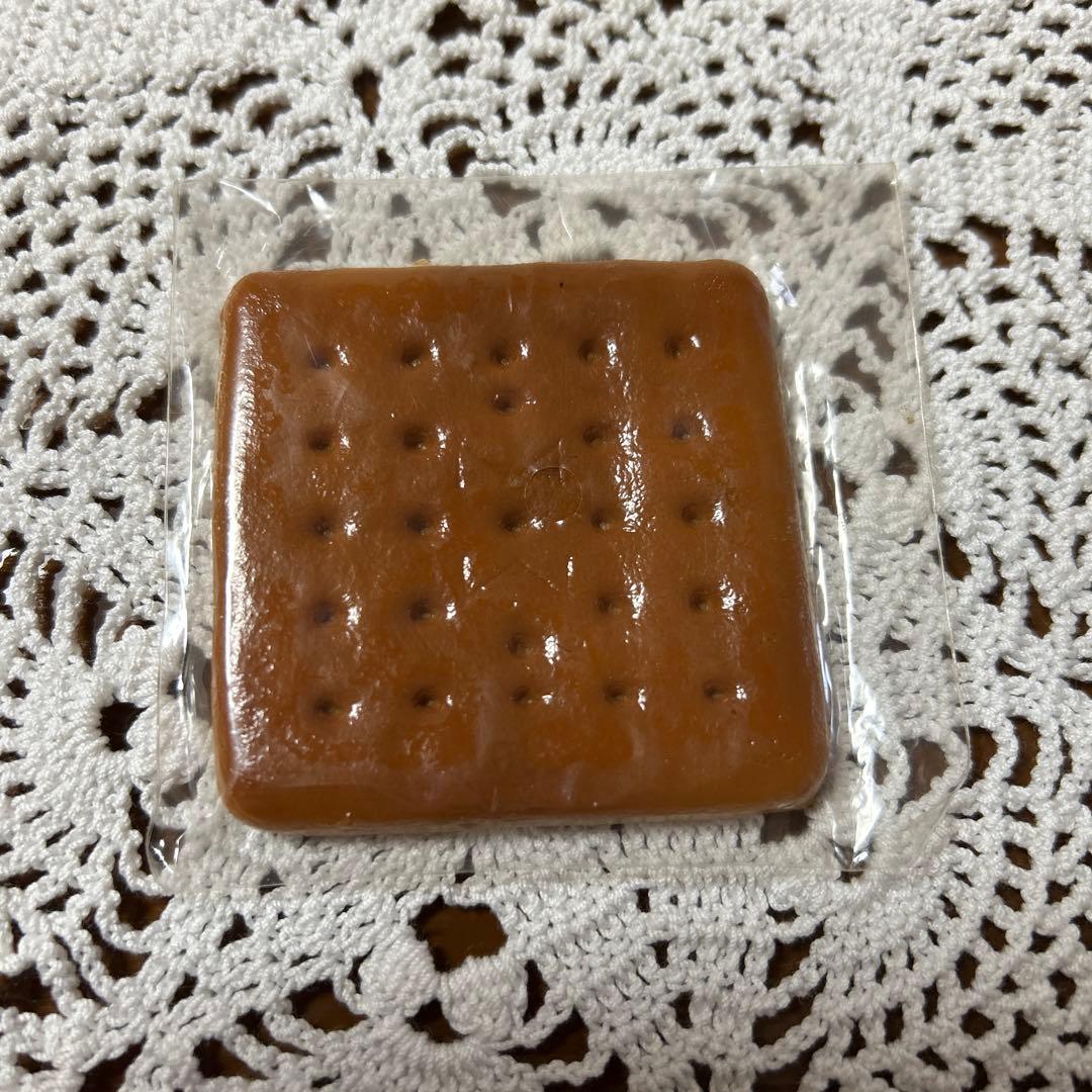 昭和レトロ クッキー？ビスケット？型消しゴム
