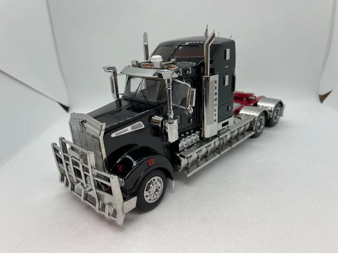 504-023 1/32 ケンワース T909 PRIME MOVER ブラック