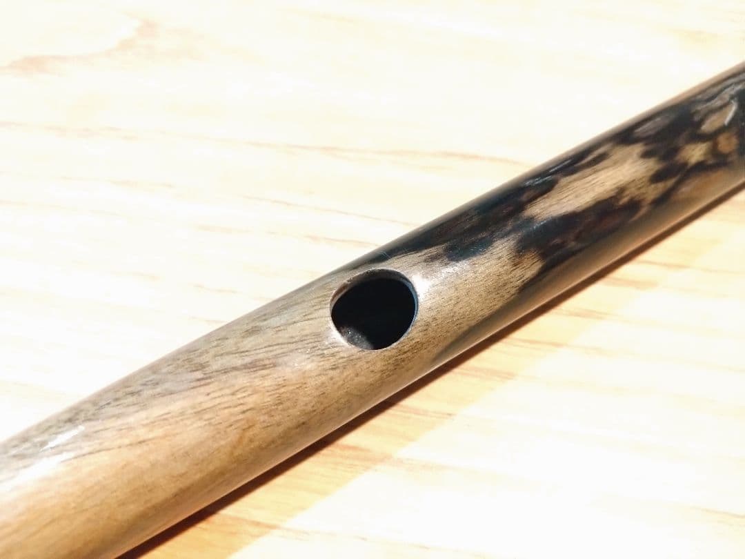 【ハンドメイド品】黒柿　笛　横笛　和楽器　7本調子　ドレミ調　一点物　未使用品①